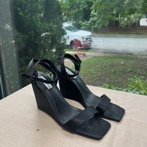 Steve Madden Black Wedge Shoes